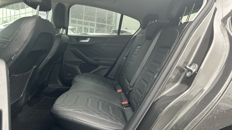 Ford Focus 1.0 EcoBoost Titanium Vignale 5dr Petrol Hatchback